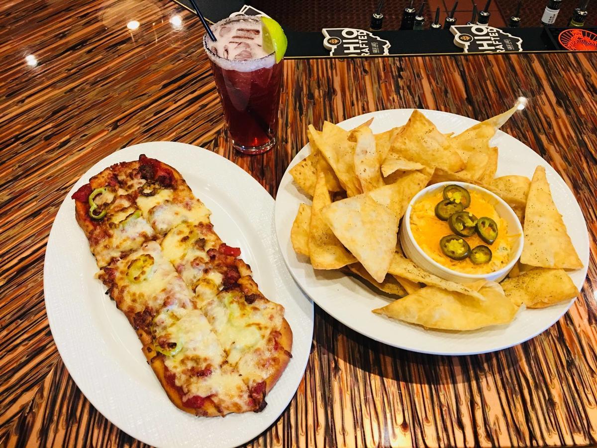 The Stables Inn & Suites Salem Bagian luar foto
